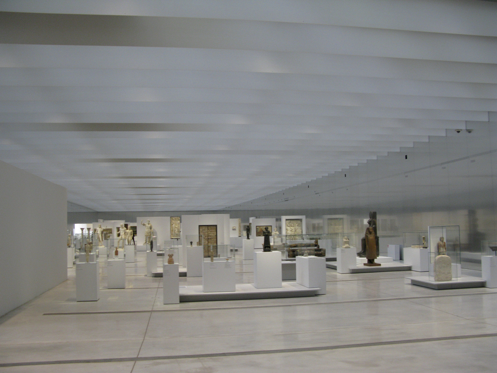 LOUVRE-LENS Galerie Du Temps